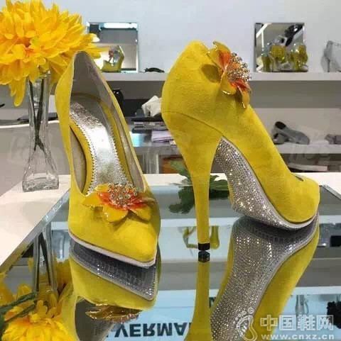 ���εĴ���Ӧ��