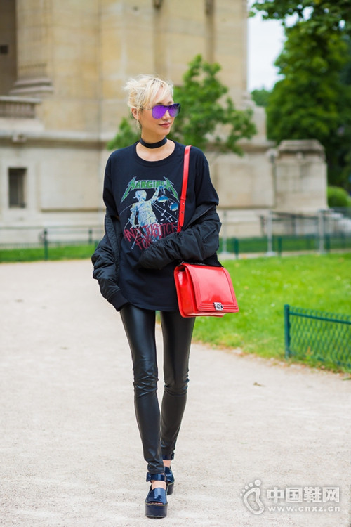 �����³������������£����е��ص��listȫ������