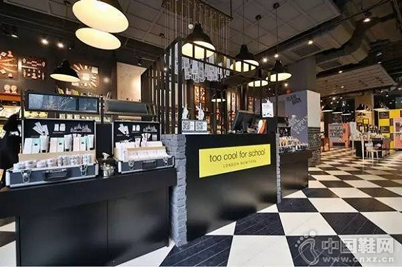 Too Cool for Schoolȫ���������λ���Ϻ�SOHO���˹㳡