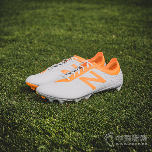 New Balance�Ƴ�������ɫFuron 2.0����Ь