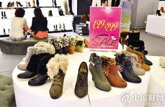 ����ŮЬҵ���»����� ���Ь��Ӫ��˫��