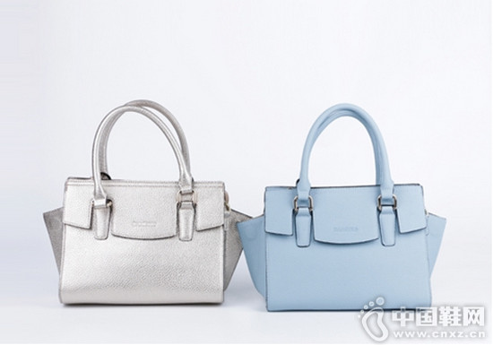 ����ū���ΰ�ϵ��֮��֦��˫ɫ����