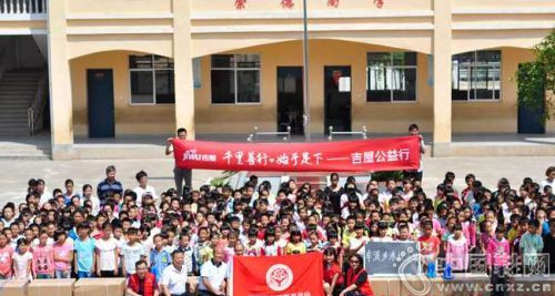 ���ݷ�������Ь����