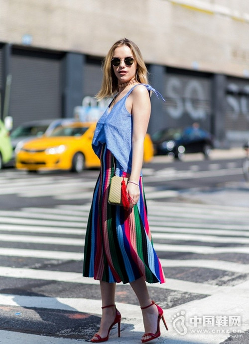 ŦԼʱװ�ܳ�����Ŀ��ƴ�����ͷ�