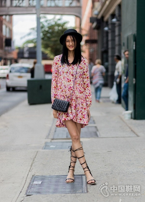 ŦԼʱװ�ܳ�����Ŀ��ƴ�����ͷ�