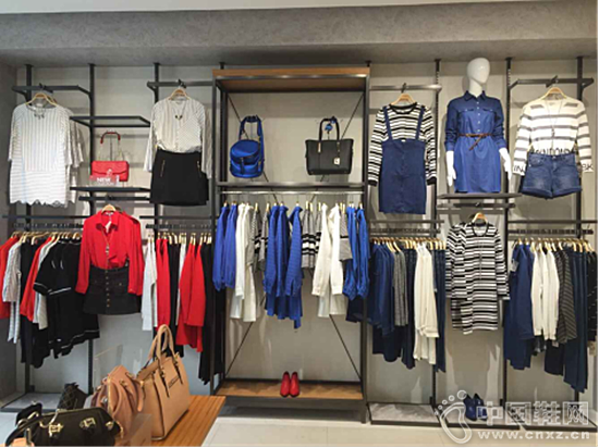 ����ūŮװ����ȼ���＾�г�