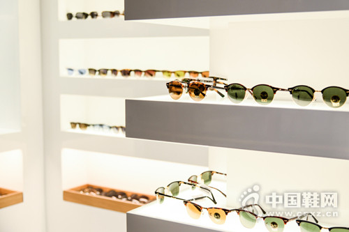 UNITED ARROWS����ľ�µ�