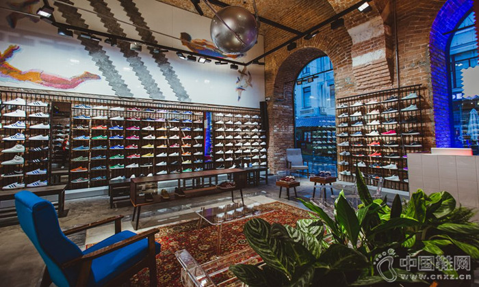 Adidas Originals Ī˹���׼��콢�꿪Ļ