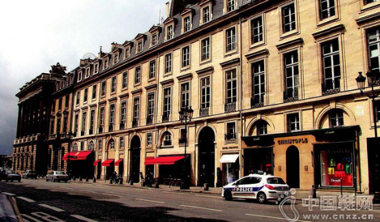 ����ʥ����