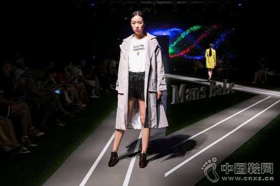 ��˹����ŮЬ2016�ﶬ��Ʒ������