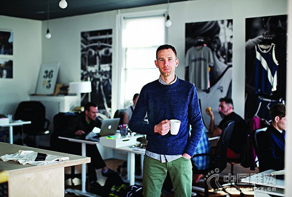 Tracksmith��ʼ�����ء�̩��