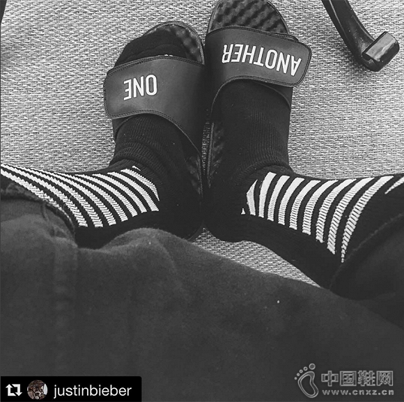 ��˹͡���Ȳ���Instagram�����Ŵ�iSlide��״̬