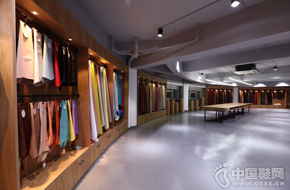 ����Ь��ҵ�����Ÿ㡰�������ˡ� ����������