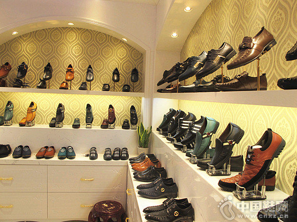 �й��ڷ�װ��Ь����ҵ�������ȵĳ��ڹ�