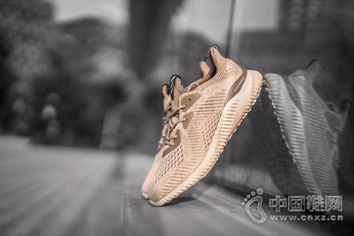 Adidas AlphaBOUNCE ȫ����ɫ��ơ�Beige��