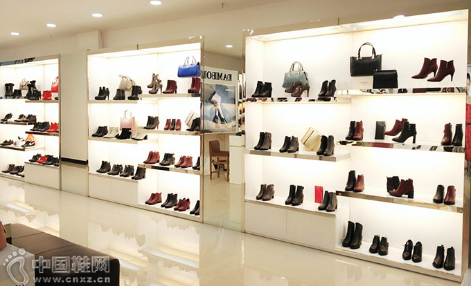 ����ūЬ��