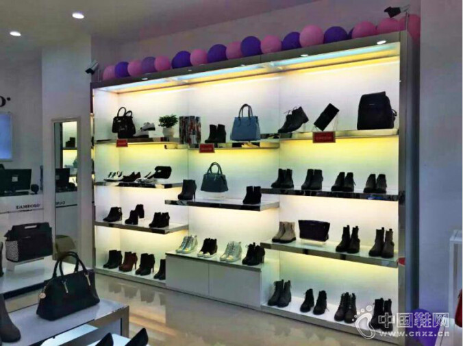 ����ū����