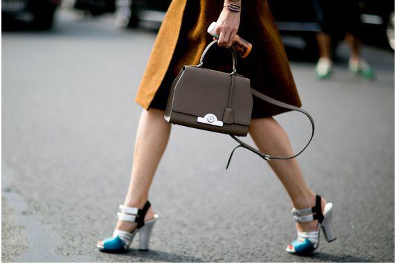 ����ū����