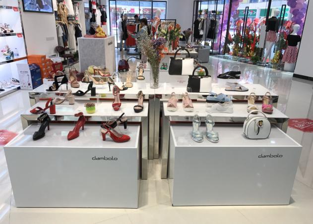 ����ū����