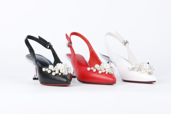 ����ū����