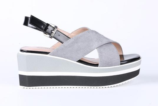 ����ū����