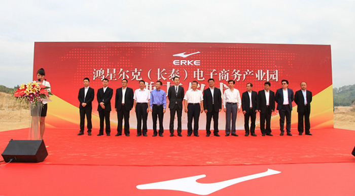 ���Ƕ���