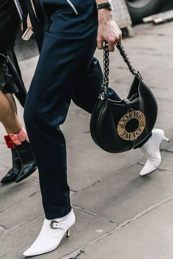 ����ū����