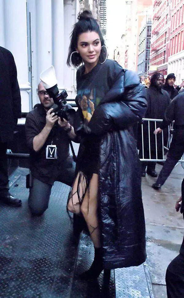 ����ū����