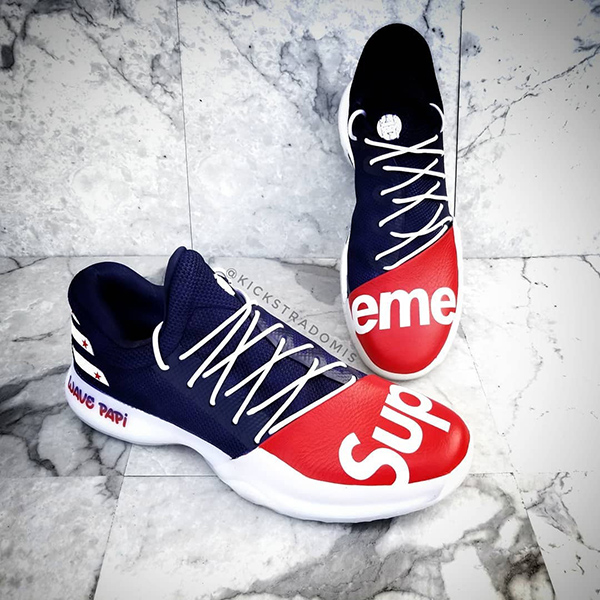 Adidas��Supreme
