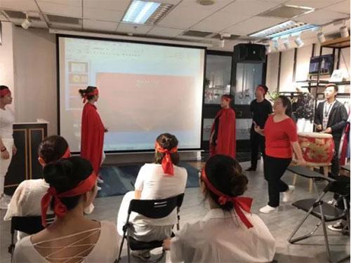 ����ū����