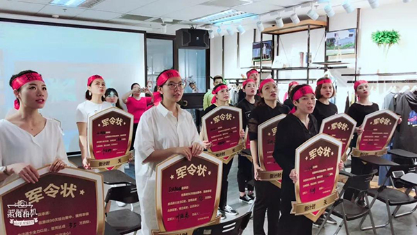 ����ū����