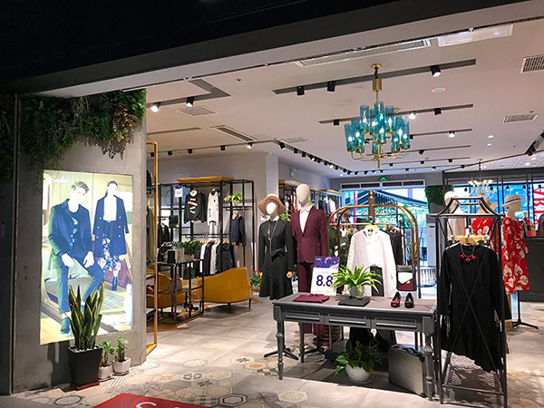 ����ū����