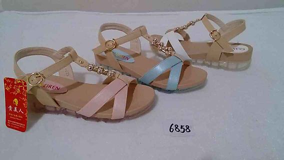 ����ʱ����Ь