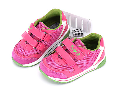 ��ͯ�˶�Ь��������