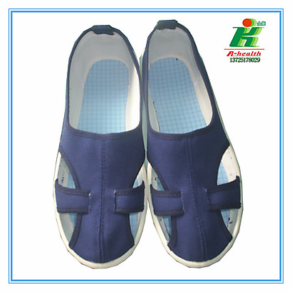 ��������ɫ�����״�����Ь��