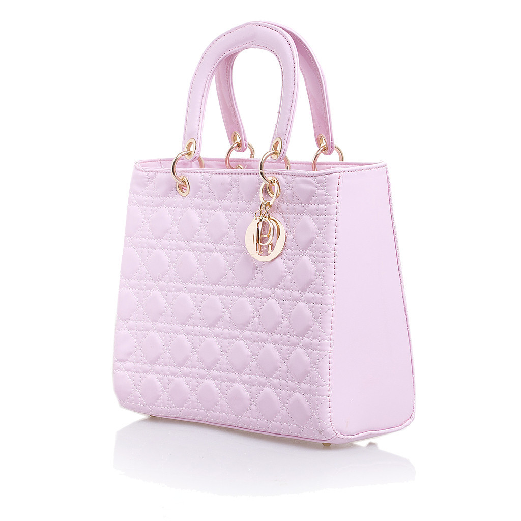 ��ŷĦ����� �ʶ��Ƹ����߹��      2015��ؽ��������й��˵Ĵ�ͳ����������ζ��һ����ͥ���յ�һ���