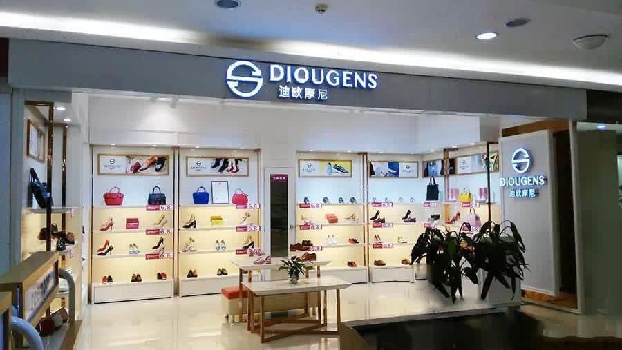 ��ѡַ�ؾ�����ŷĦ��ŮЬ���˵꿪�����б�Ե