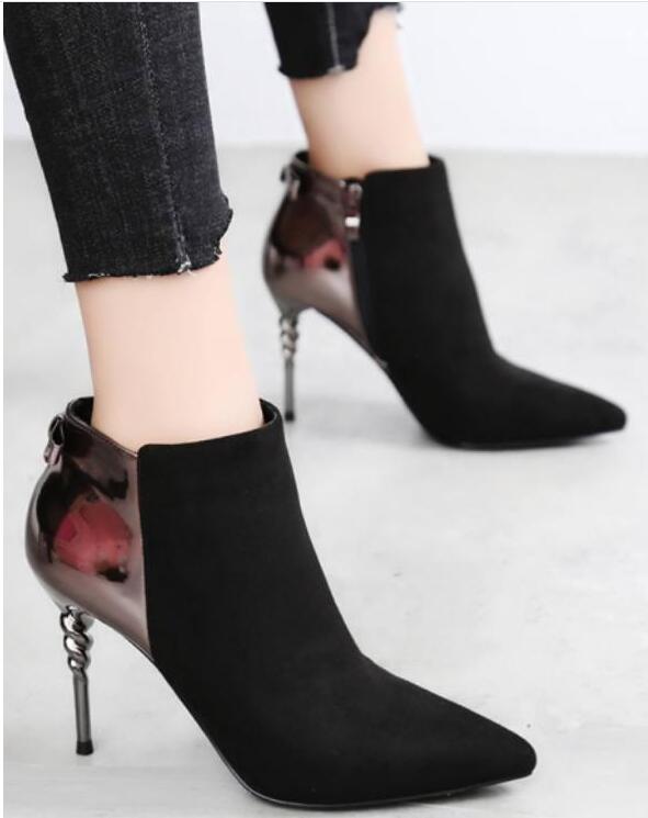 ѡ���ŷĦ��ŮЬ �����ڲ�ͬ�Ĵ�ҵ����