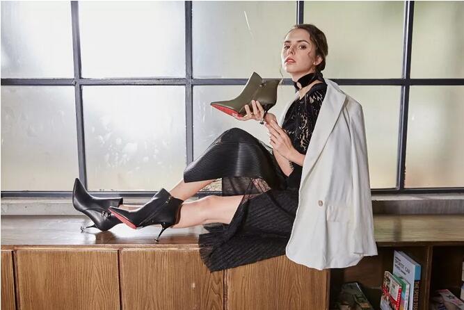 ����ŮЬʵ������ ��ŷĦ��Ʒ��ŮЬ�ͼ۸���