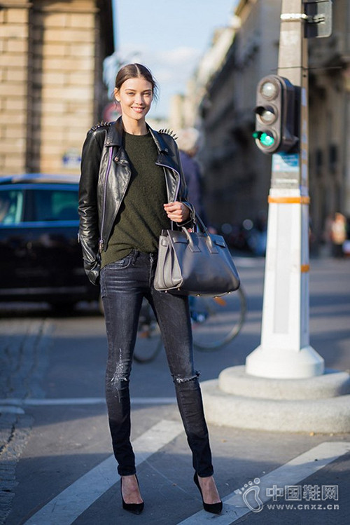 ��ŷĦ�ᣬ����ʱ��ǰ�ص�ŮЬ����Ʒ��