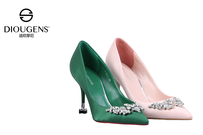 什么鞋包品牌适合加盟?迪欧摩尼以快时尚高中端品质开拓中低端市场 什么鞋包品牌适合加盟?迪欧摩尼以快时尚高中端品质开拓中低端市场