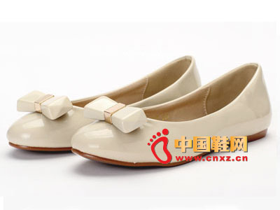 �������¿�ŮЬ���� ʱ�о�����������ɫƽ��Ů��Ь