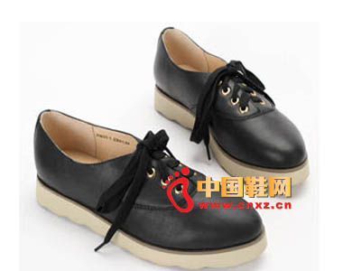 �������¿�ŮЬ���� ʱ�о�����ɫϵ�����аٴ�ŮƤЬ