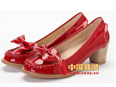 �������¿�ŮЬ���� ʱ�о�����ɫ�����������и�Ů��Ь