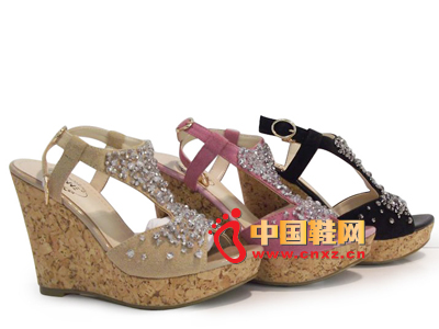 ����2013�����¿�ŮЬ���� ʱ�аٴ���Ů������ϵ���¸�Ů��Ь