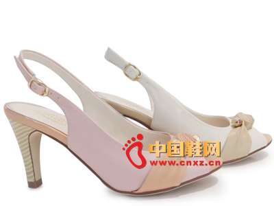 ����2013�����¿�ŮЬ���� ʱ����Ů�����쾭���ϵ�۸߸�Ů��Ь