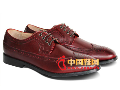 ��ԪЬ���¿���Ь���� ʱ�оƺ�ɫϵ��������ʿƤЬ