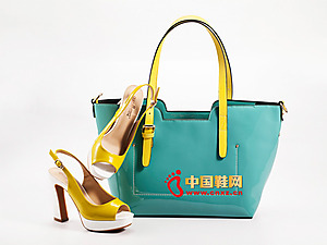 ��˼Qʱ��ŮЬ����ָ�ϵ�ۻ�ɫ�ļ���Ь13163017