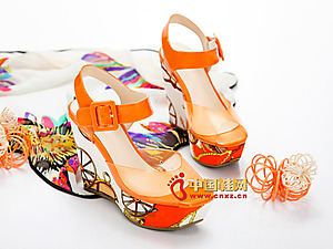 ��˼Qʱ��ŮЬ�¸�ϵ�۳�ɫ�ļ���Ь13164005