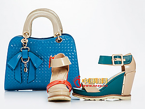 ��˼QŮЬ��ɫϵ�۸߸��ļ�Ůʿ��Ь13164403